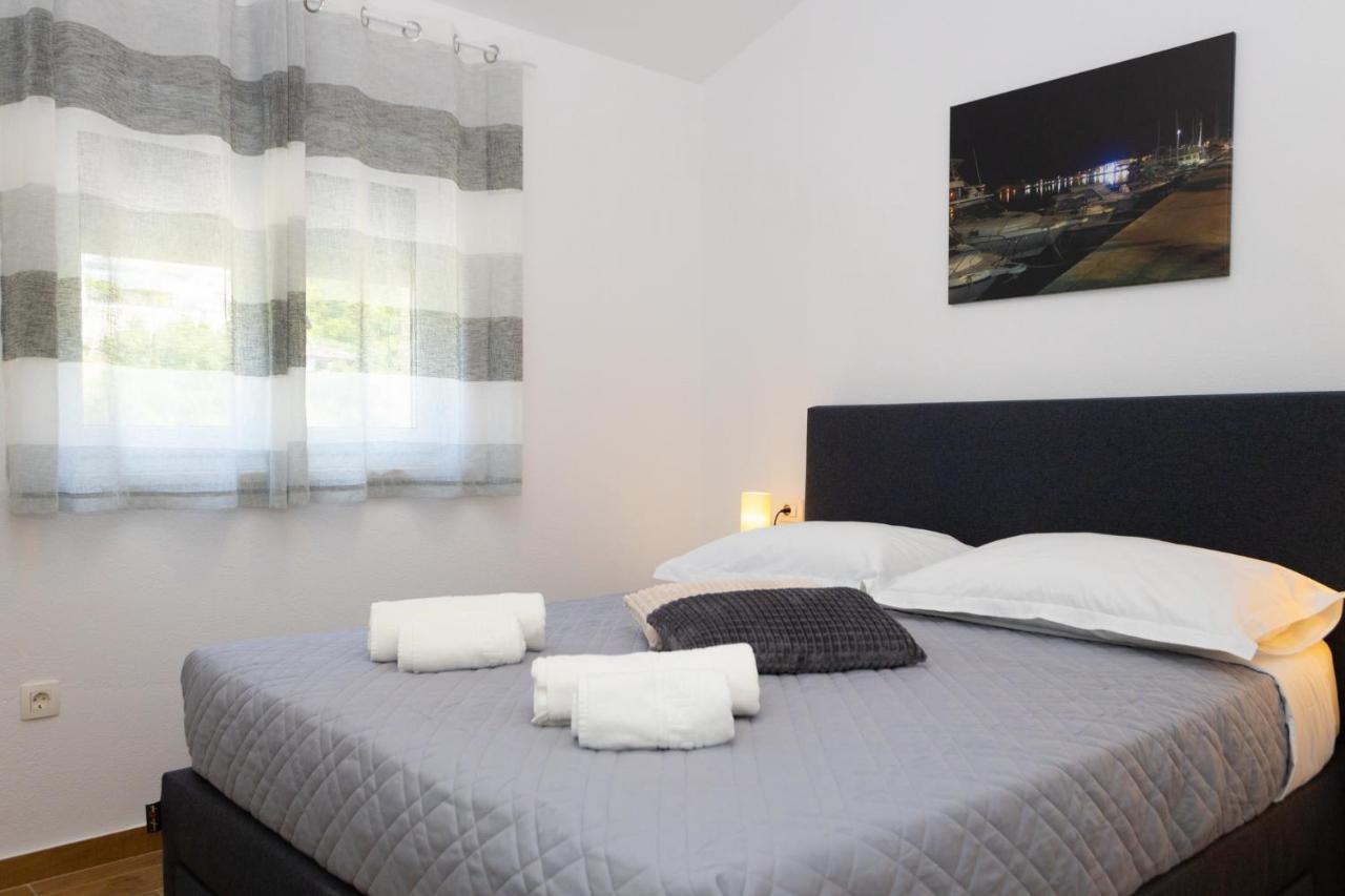 Apartments Jasa Deluxe Makarska Eksteriør billede